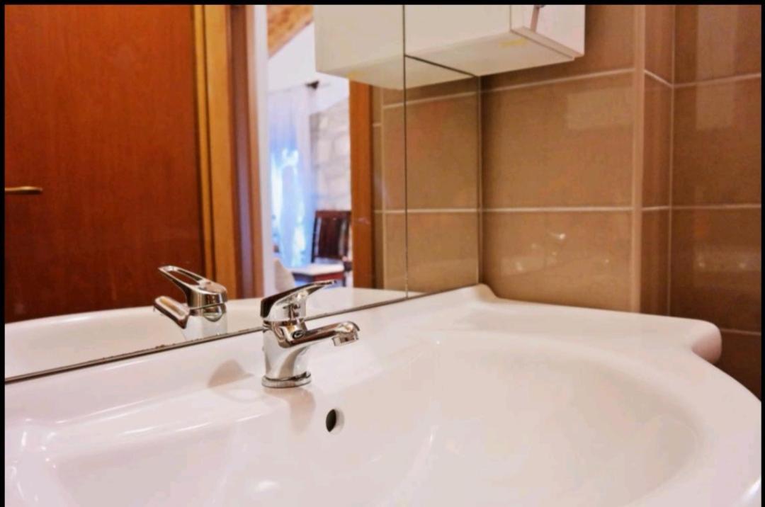 Apartment Beatrice. 10Mt To The Beach :) Rovinj Extérieur photo